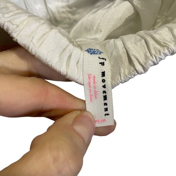 FP Movement White Smocked Waist Athletic Skort Lined Nylon Blend M - Picture 3 of 5